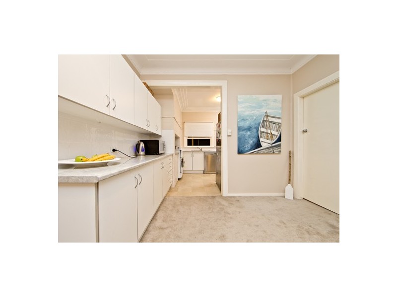 38 Sunset Boulevarde, Soldiers Point NSW 2317