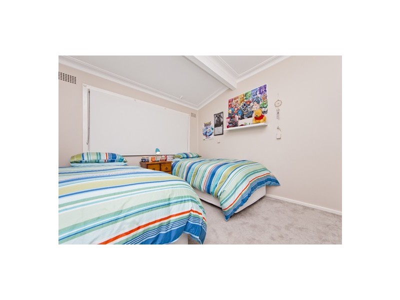 38 Sunset Boulevarde, Soldiers Point NSW 2317