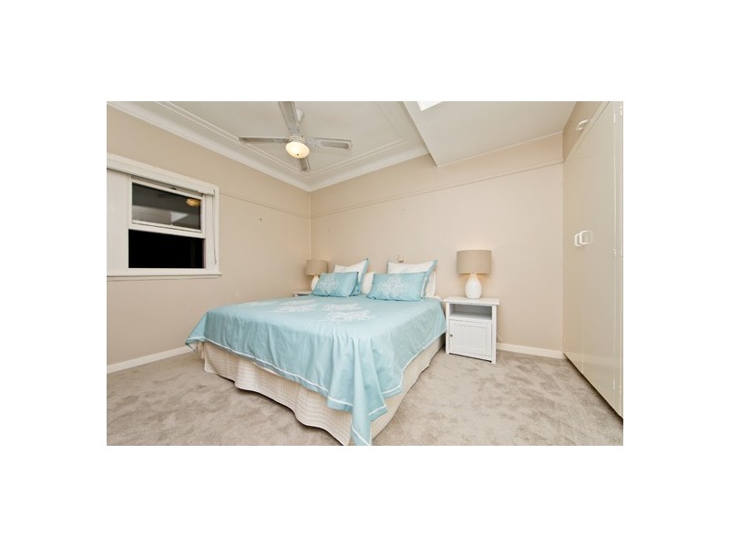 38 Sunset Boulevarde, Soldiers Point NSW 2317