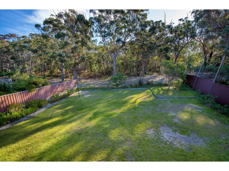 40 Government Road, Shoal Bay NSW 2315