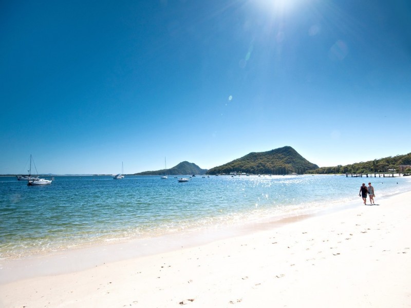 2/25 Shoal Bay Road, Shoal Bay NSW 2315