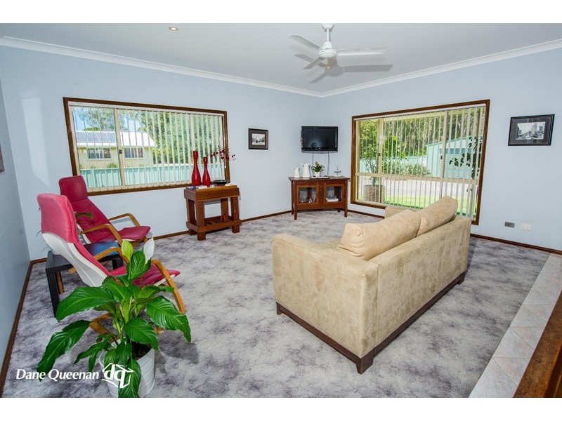 4 Casuarina Close, One Mile NSW 2316