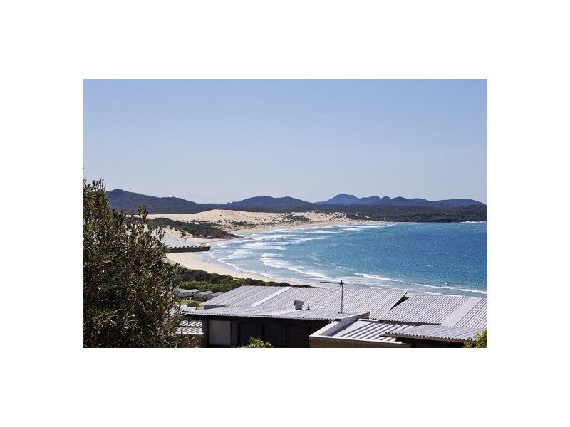 9/26 One Mile Close, Boat Harbour NSW 2316