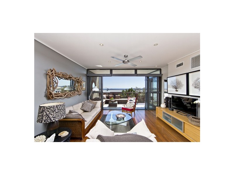 9/26 One Mile Close, Boat Harbour NSW 2316