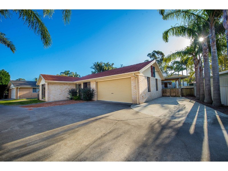 2/18 Compass Cl, Salamander Bay NSW 2317