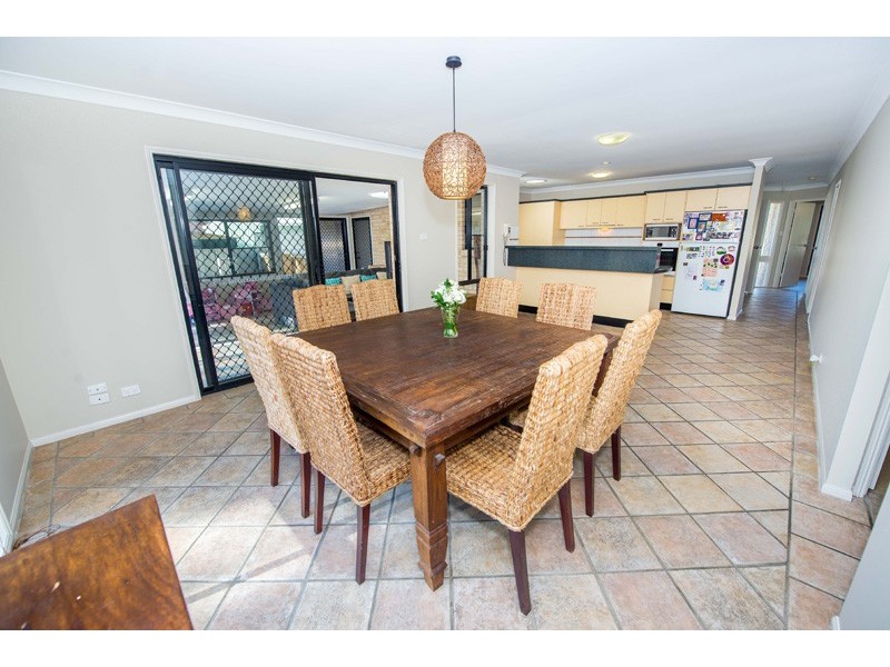 2/18 Compass Cl, Salamander Bay NSW 2317