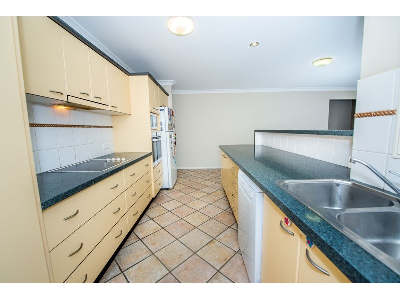 2/18 Compass Cl, Salamander Bay NSW 2317