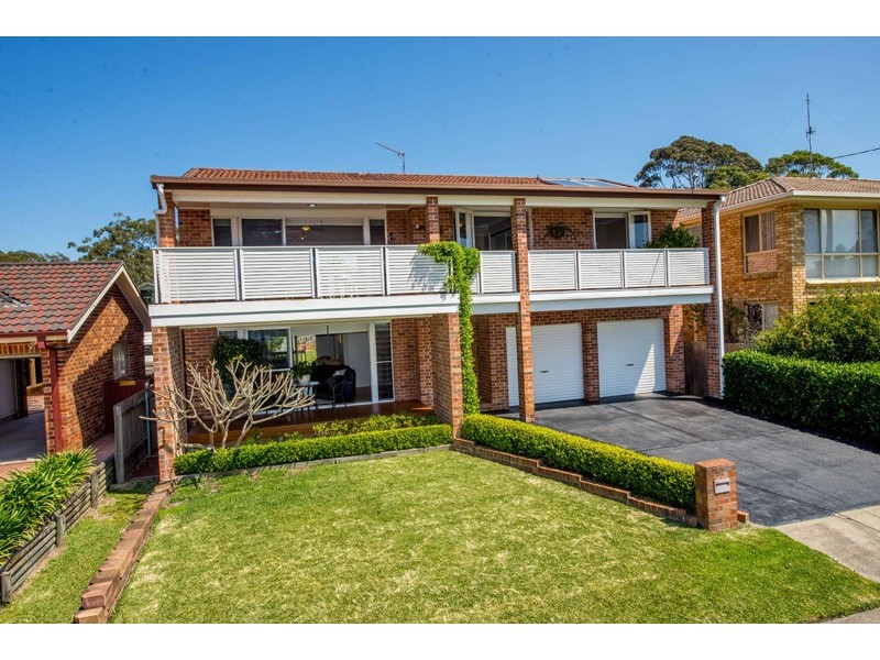 87 Cook Parade, Lemon Tree Passage NSW 2319