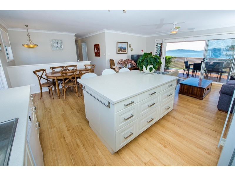 87 Cook Parade, Lemon Tree Passage NSW 2319