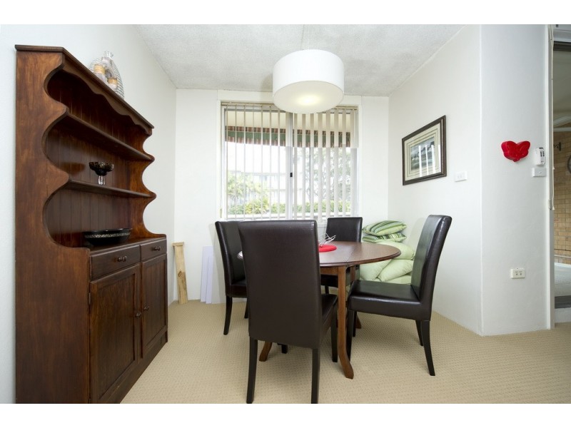 2/13 Soldiers Point Road, Soldiers Point NSW 2317