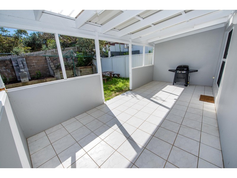 6a Pacific Street, Fishermans Bay NSW 2316