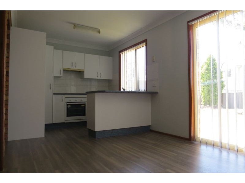 1/33 Caledonia Cl, Salamander Bay NSW 2317