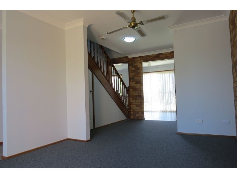 1/33 Caledonia Cl, Salamander Bay NSW 2317