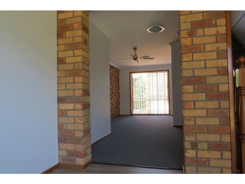 1/33 Caledonia Cl, Salamander Bay NSW 2317