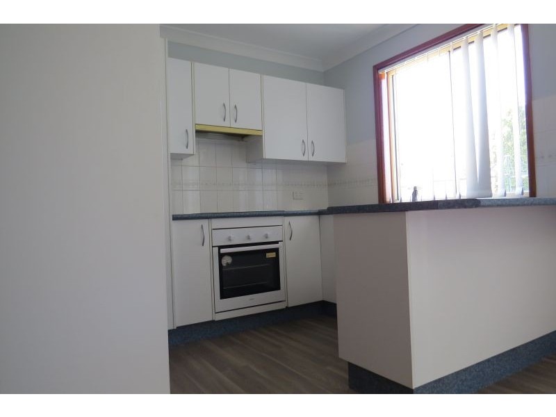 1/33 Caledonia Cl, Salamander Bay NSW 2317