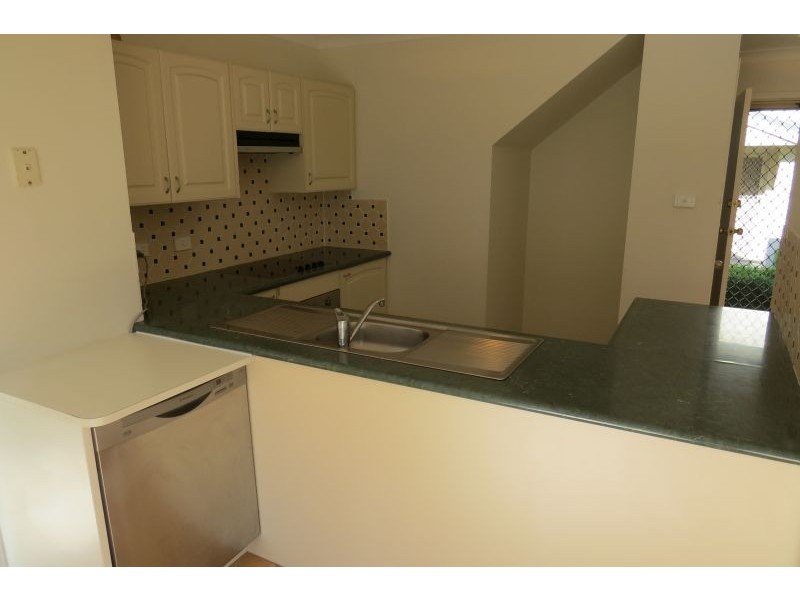 3/3 Thurlow Avenue, Nelson Bay NSW 2315