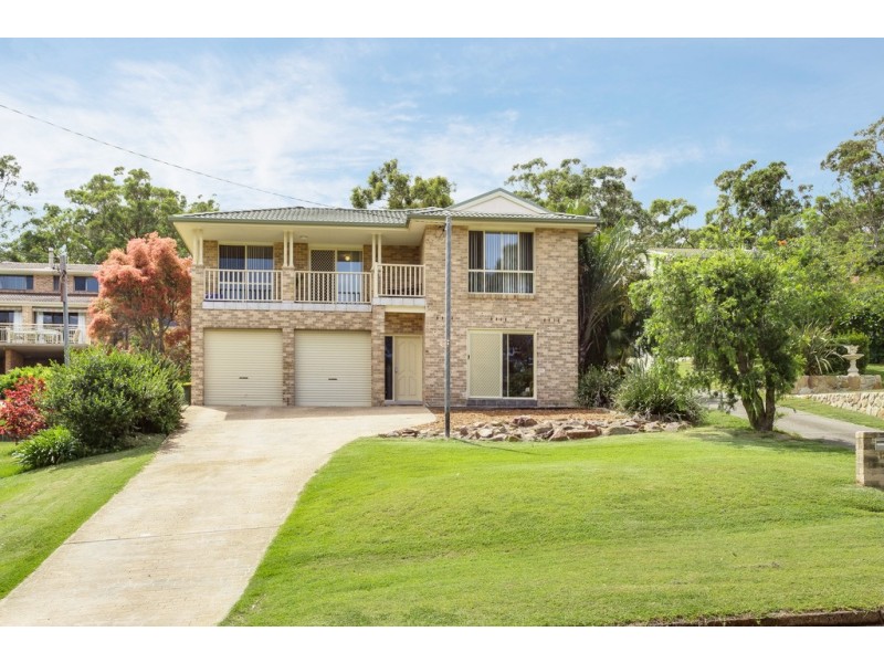 13 Upton Street, Soldiers Point NSW 2317