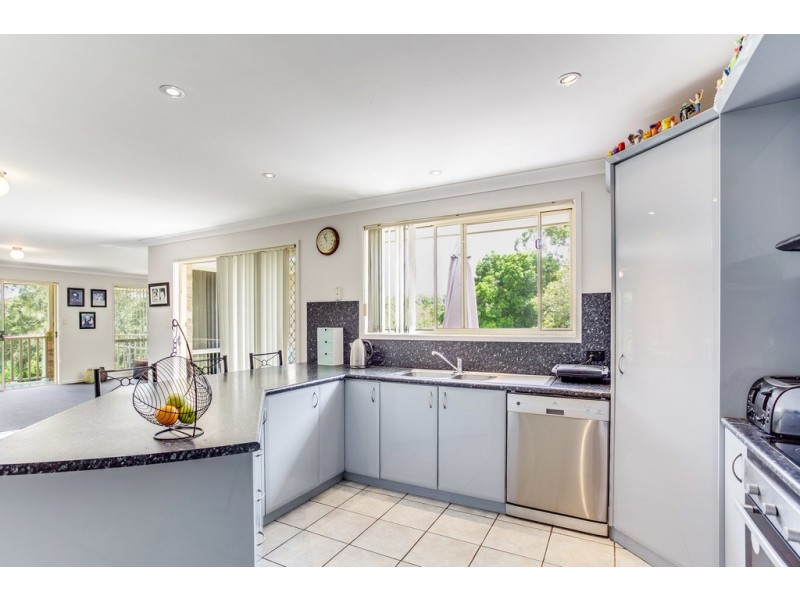 13 Upton Street, Soldiers Point NSW 2317