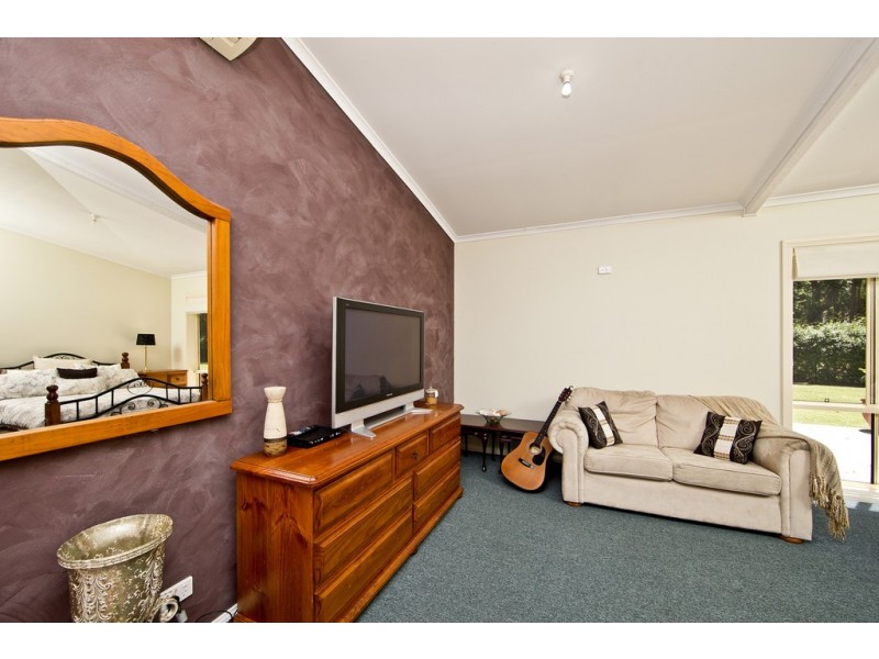 8 Casuarina Close, One Mile NSW 2316