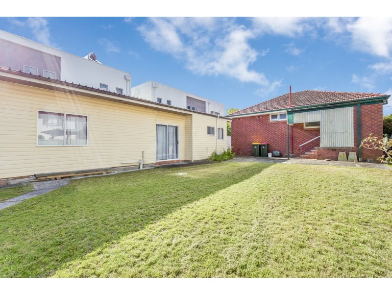 6 Resthaven Avenue, Soldiers Point NSW 2317