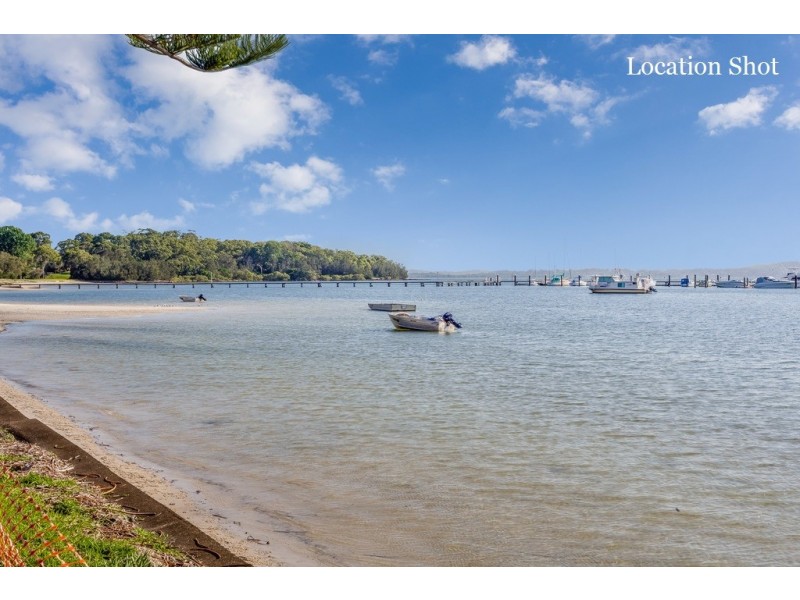 6 Resthaven Avenue, Soldiers Point NSW 2317