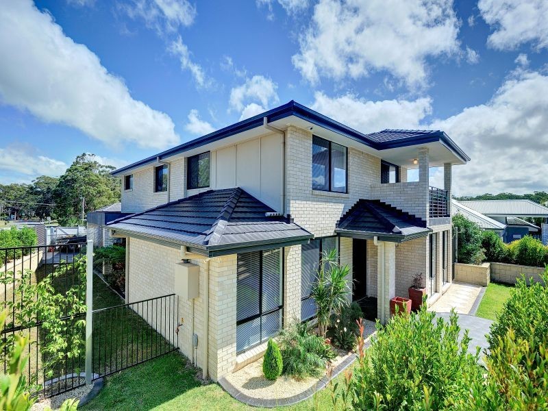 17 Fingal Street, Nelson Bay NSW 2315
