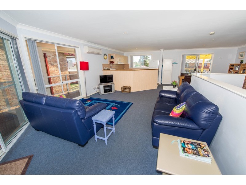 16 Ocean Avenue, Anna Bay NSW 2316