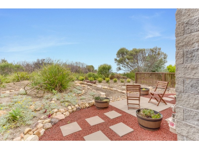 12/26 One Mile Close, Boat Harbour NSW 2316