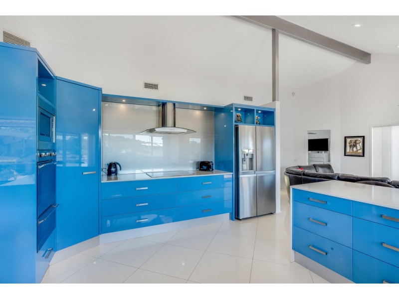 2 Seabreeze Close, Anna Bay NSW 2316