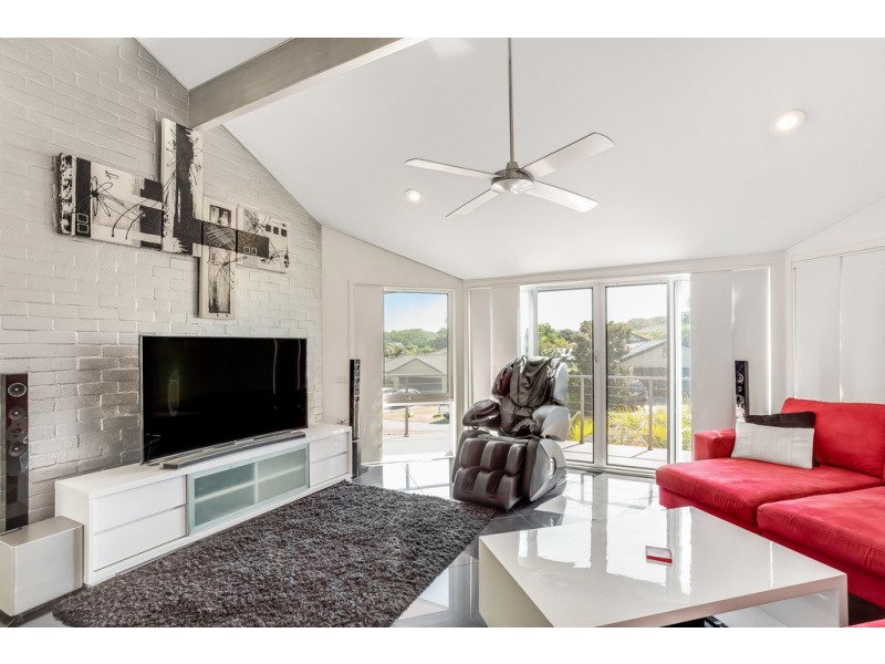 2 Seabreeze Close, Anna Bay NSW 2316