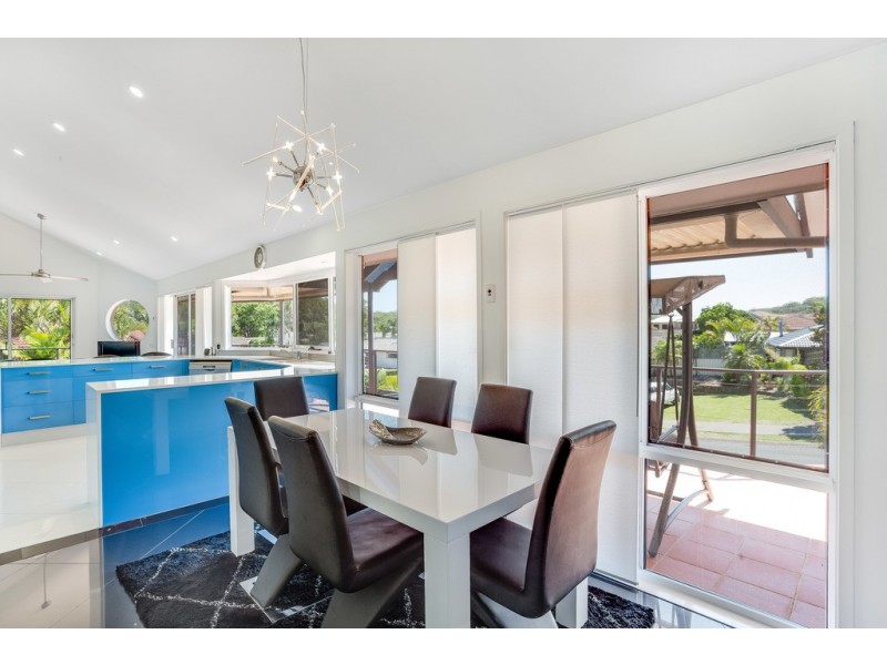 2 Seabreeze Close, Anna Bay NSW 2316