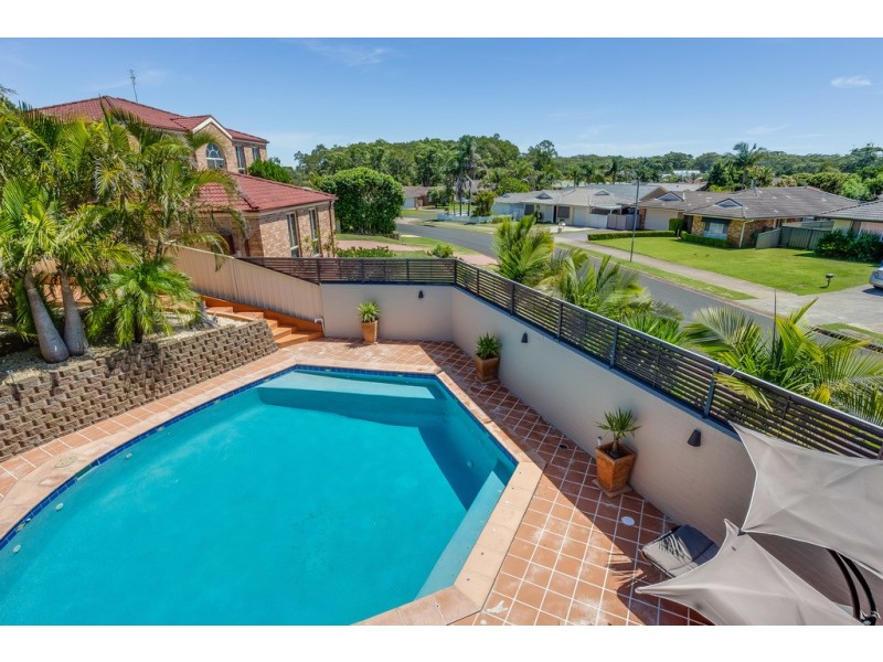 2 Seabreeze Close, Anna Bay NSW 2316