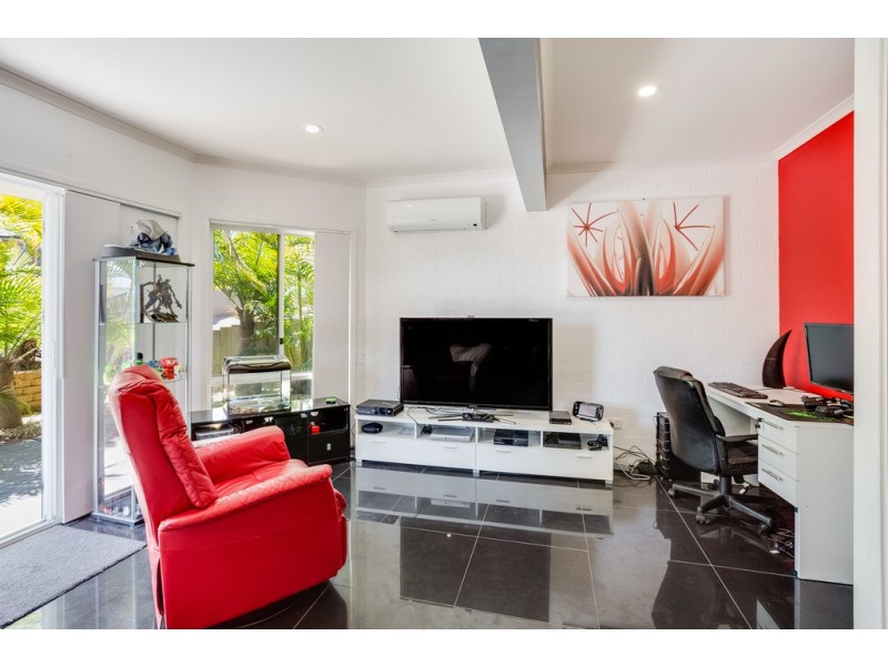 2 Seabreeze Close, Anna Bay NSW 2316