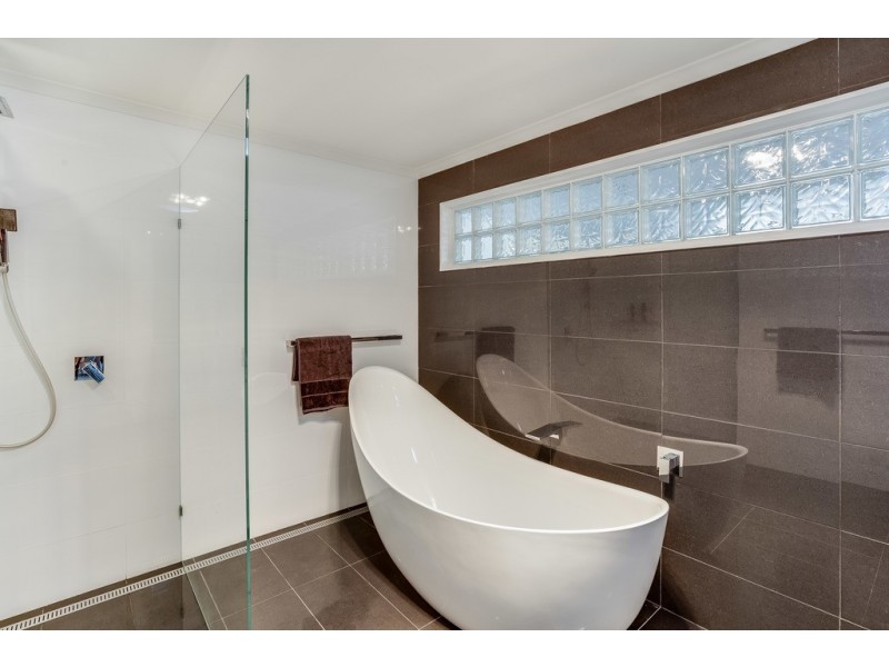 2 Seabreeze Close, Anna Bay NSW 2316