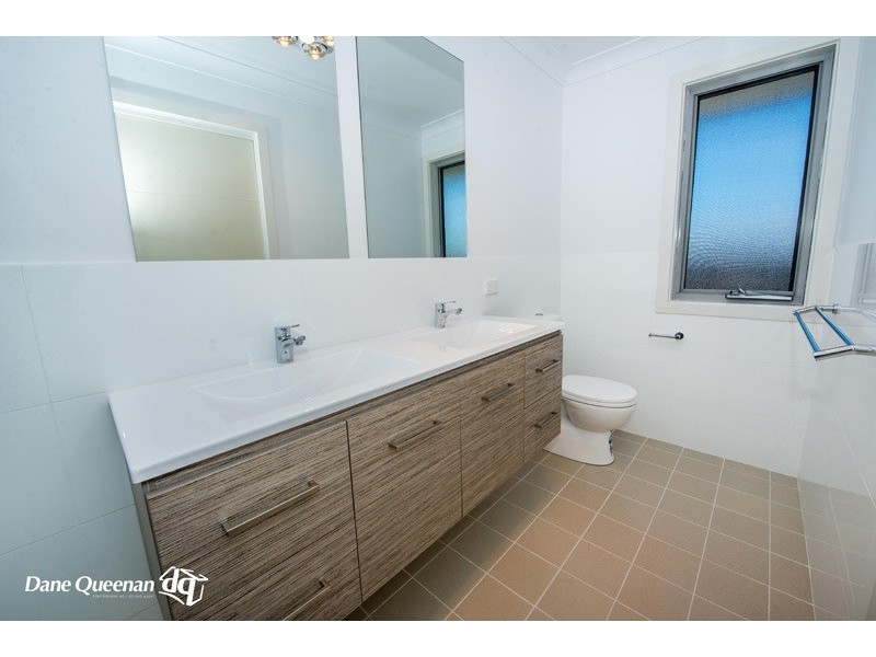 1 and 2/49 Yachtsman Crescent, Salamander Bay NSW 2317