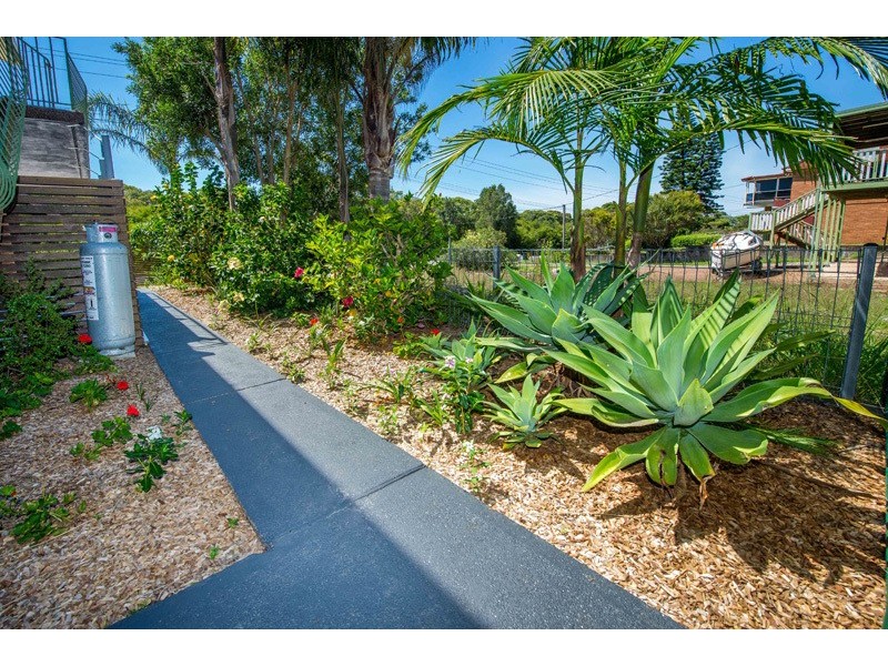 1/12 Marine Drive, Fingal Bay NSW 2315