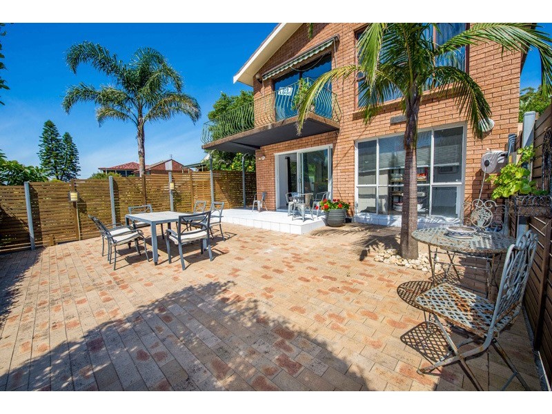 1/12 Marine Drive, Fingal Bay NSW 2315