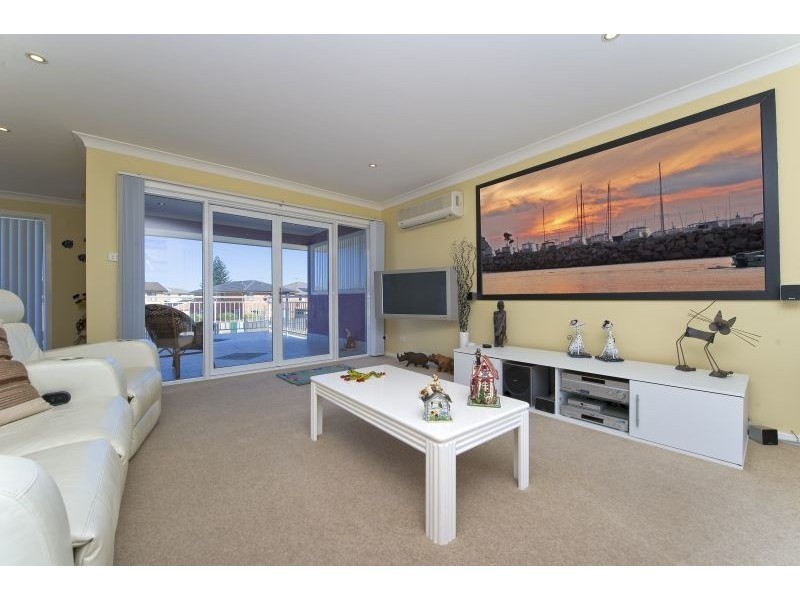 12 Scott Street, Anna Bay NSW 2316