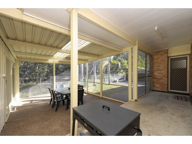 120 Government Rd, Shoal Bay NSW 2315