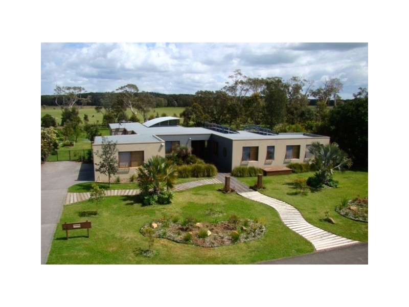 42 Reflections Drive, One Mile NSW 2316