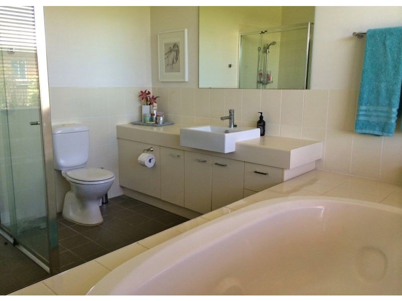 42 Reflections Drive, One Mile NSW 2316