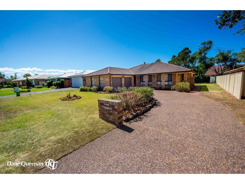 8 Iluka Close, Fingal Bay NSW 2315