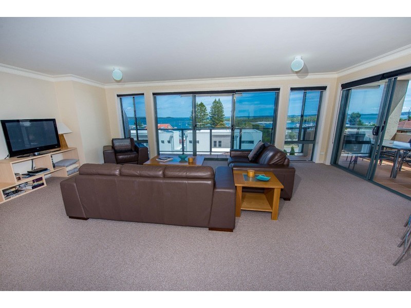 12/2-4 Soldiers Point Road, Soldiers Point NSW 2317