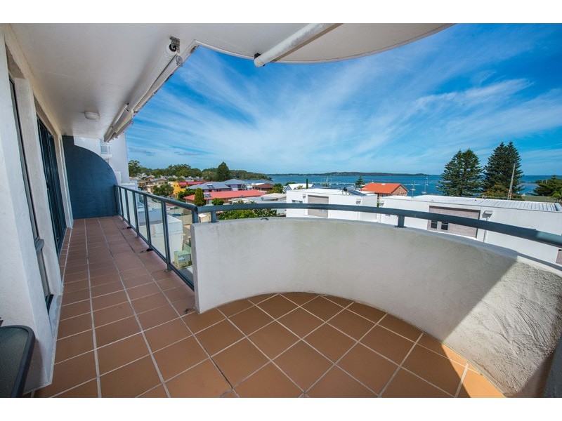 12/2-4 Soldiers Point Road, Soldiers Point NSW 2317