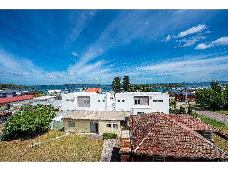 12/2-4 Soldiers Point Road, Soldiers Point NSW 2317