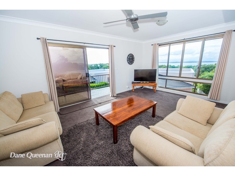 1/8 Bayview Street, Nelson Bay NSW 2315