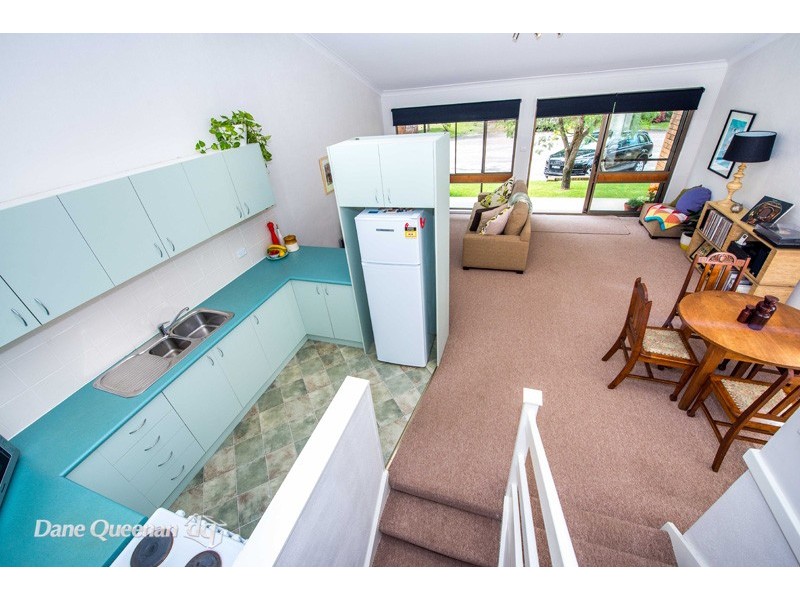 2/11 Gretel Close, Nelson Bay NSW 2315