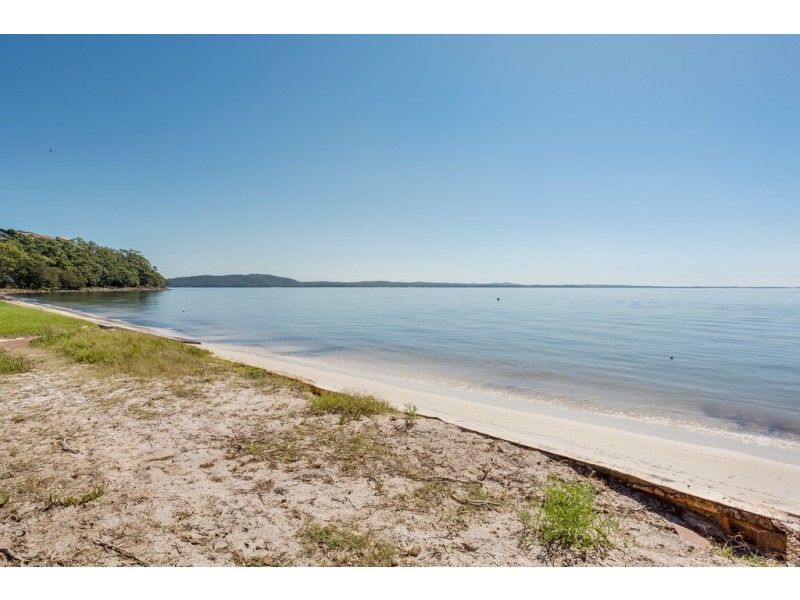 43 Foreshore Drive, Salamander Bay NSW 2317