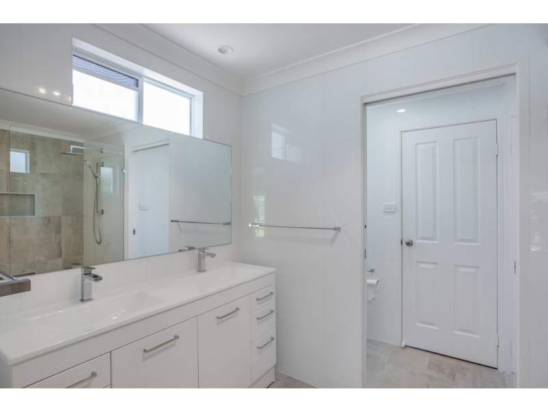 1 Kings Court, Soldiers Point NSW 2317