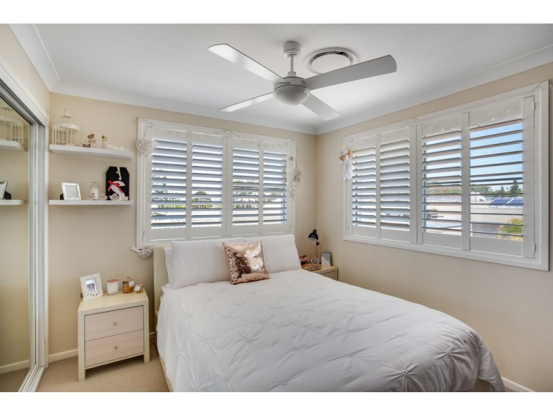 1 Kings Court, Soldiers Point NSW 2317